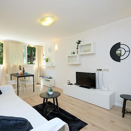 Apartment Promenada- 4Pax With Parking Dubrovnik Eksteriør billede