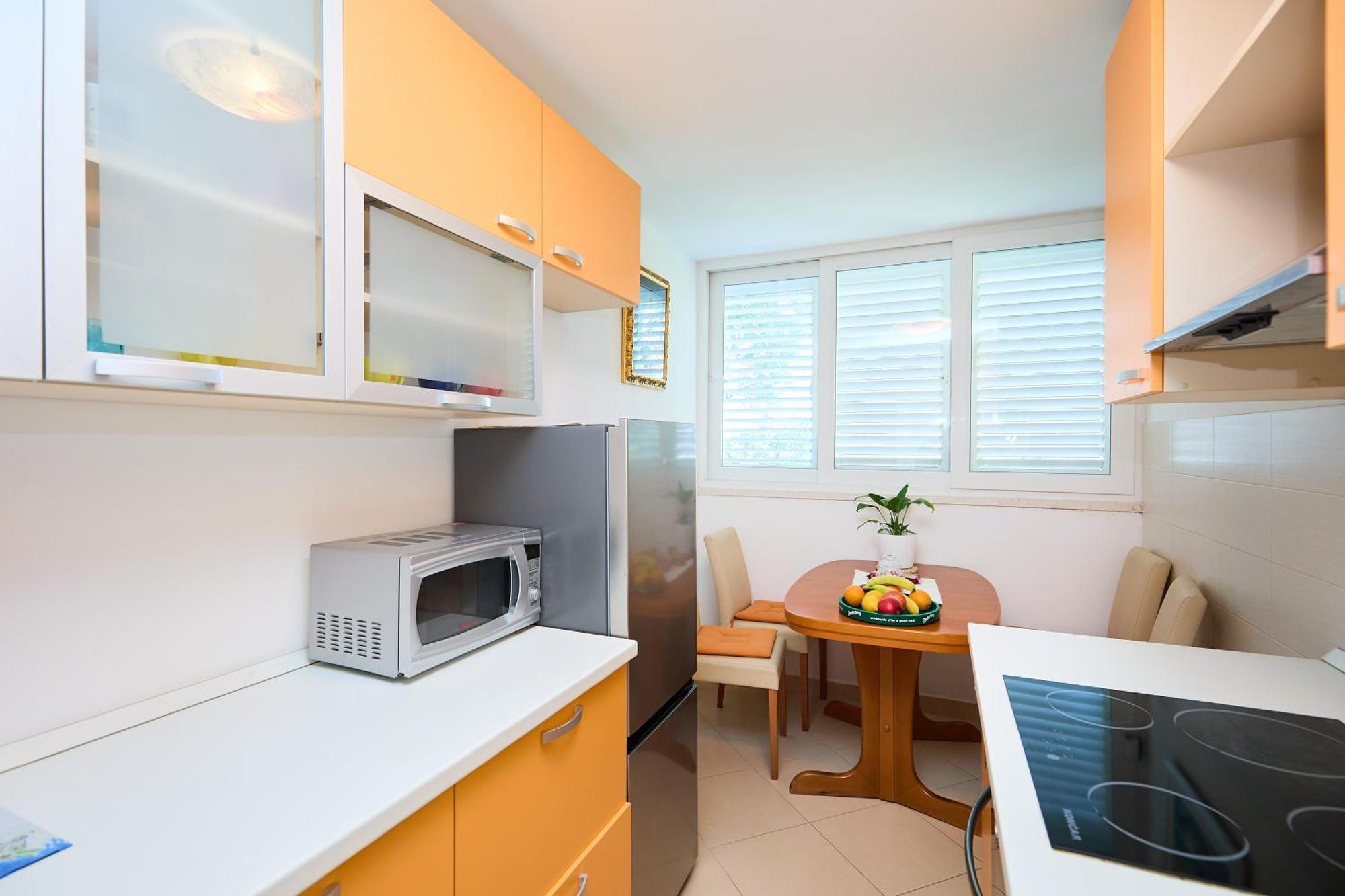 Apartment Promenada- 4Pax With Parking Dubrovnik Eksteriør billede