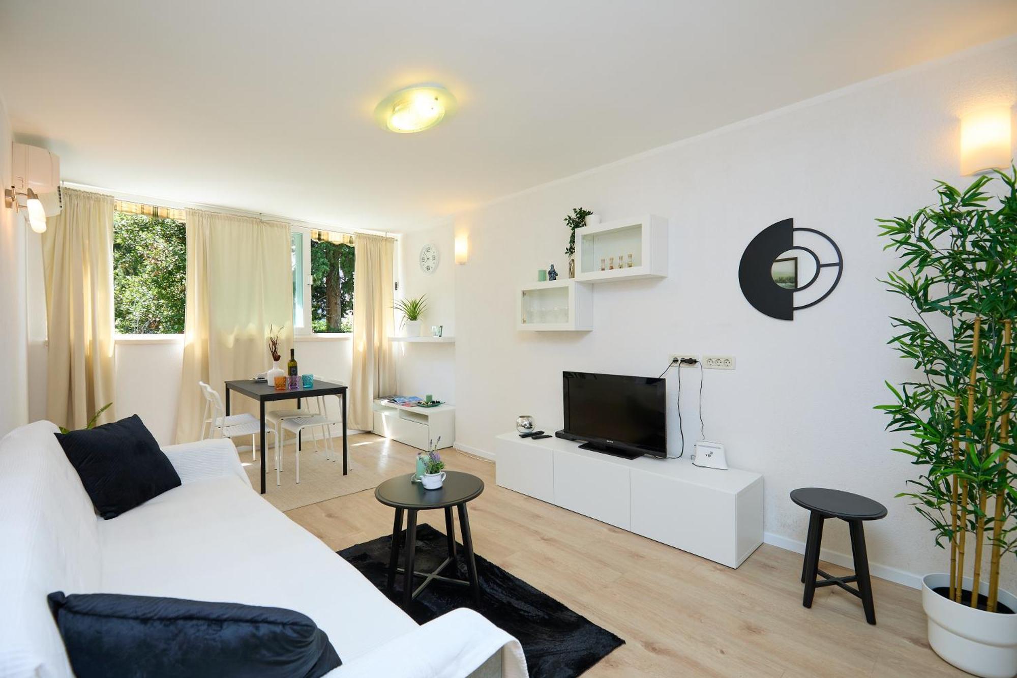 Apartment Promenada- 4Pax With Parking Dubrovnik Eksteriør billede